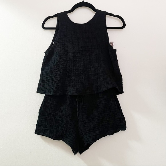 Zara Textured Cropped Top and Short Set - Picture 4 of 15